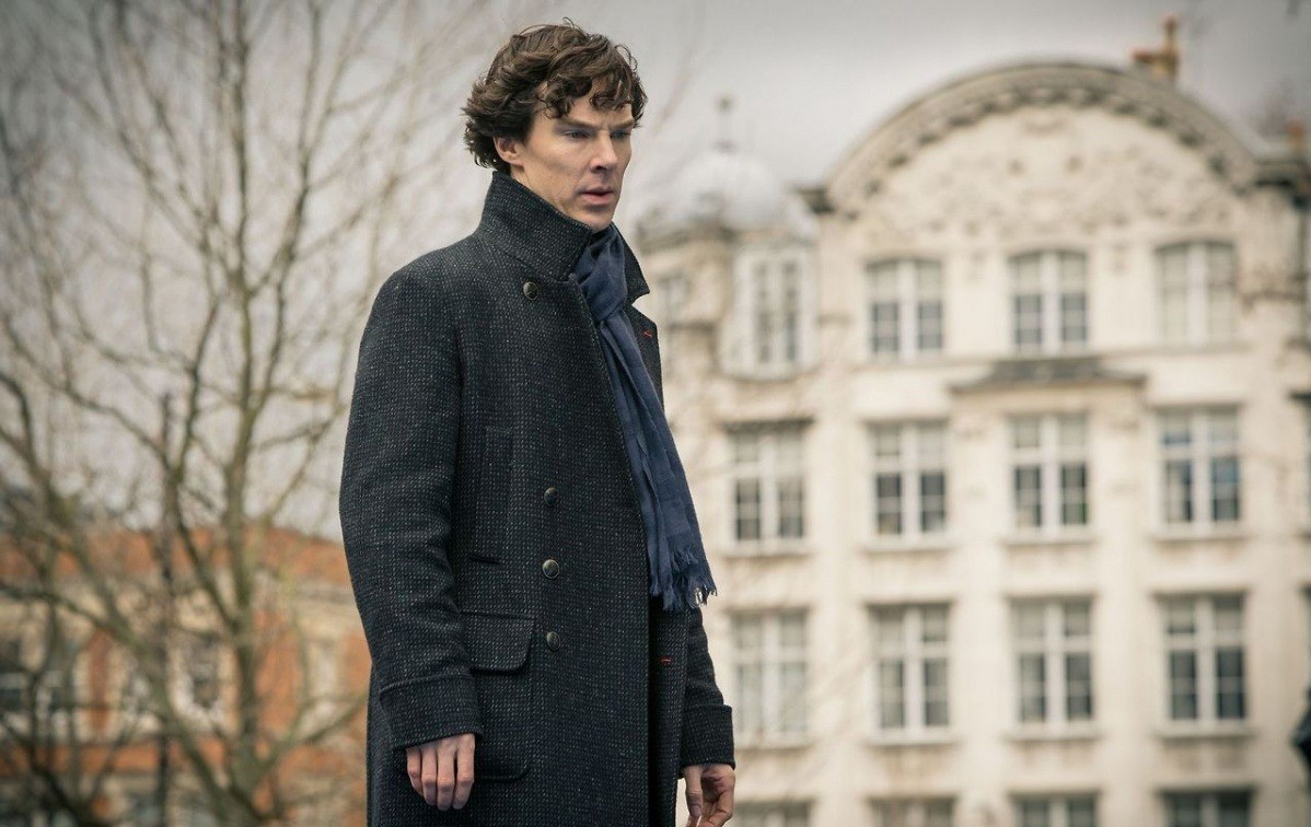 Мужское пальто как у Шерлока: где приобрести культовую вещь или ее копию