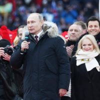 Куртки Путина: модели, бренды и недорогие аналоги